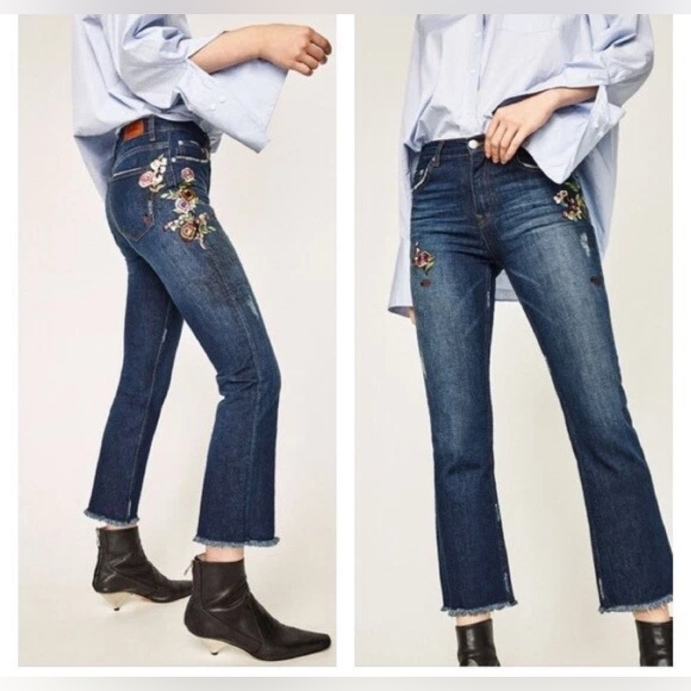 Floral Embroidered Jeans - Picture 2 of 3
